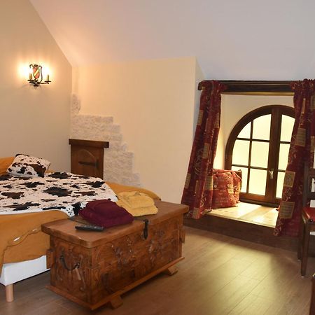 Domaine De La Ferte Clairbois Hotel Sainte-Suzanne  Kültér fotó